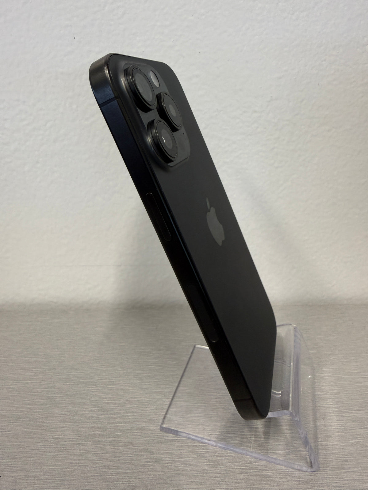 iPhone 15 Pro 256GB - Black - Pre-owned