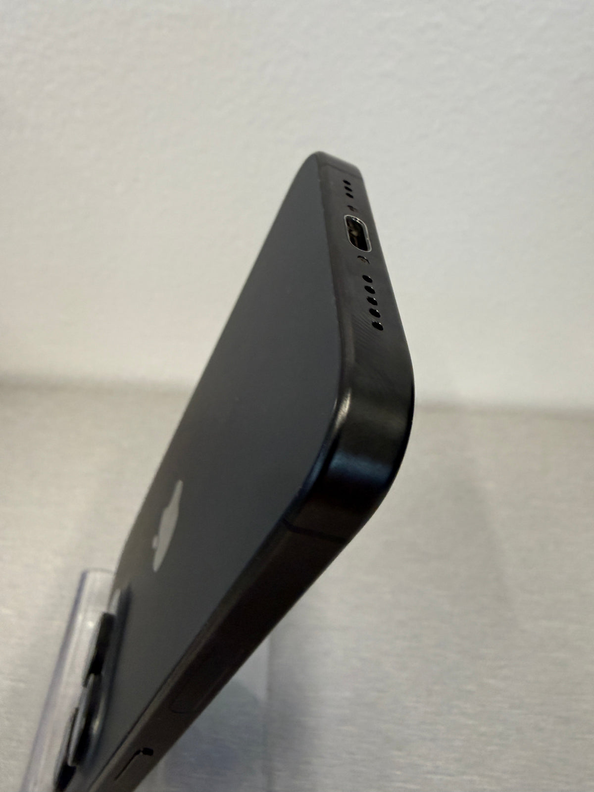 iPhone 15 Pro 256GB - Black - Pre-owned