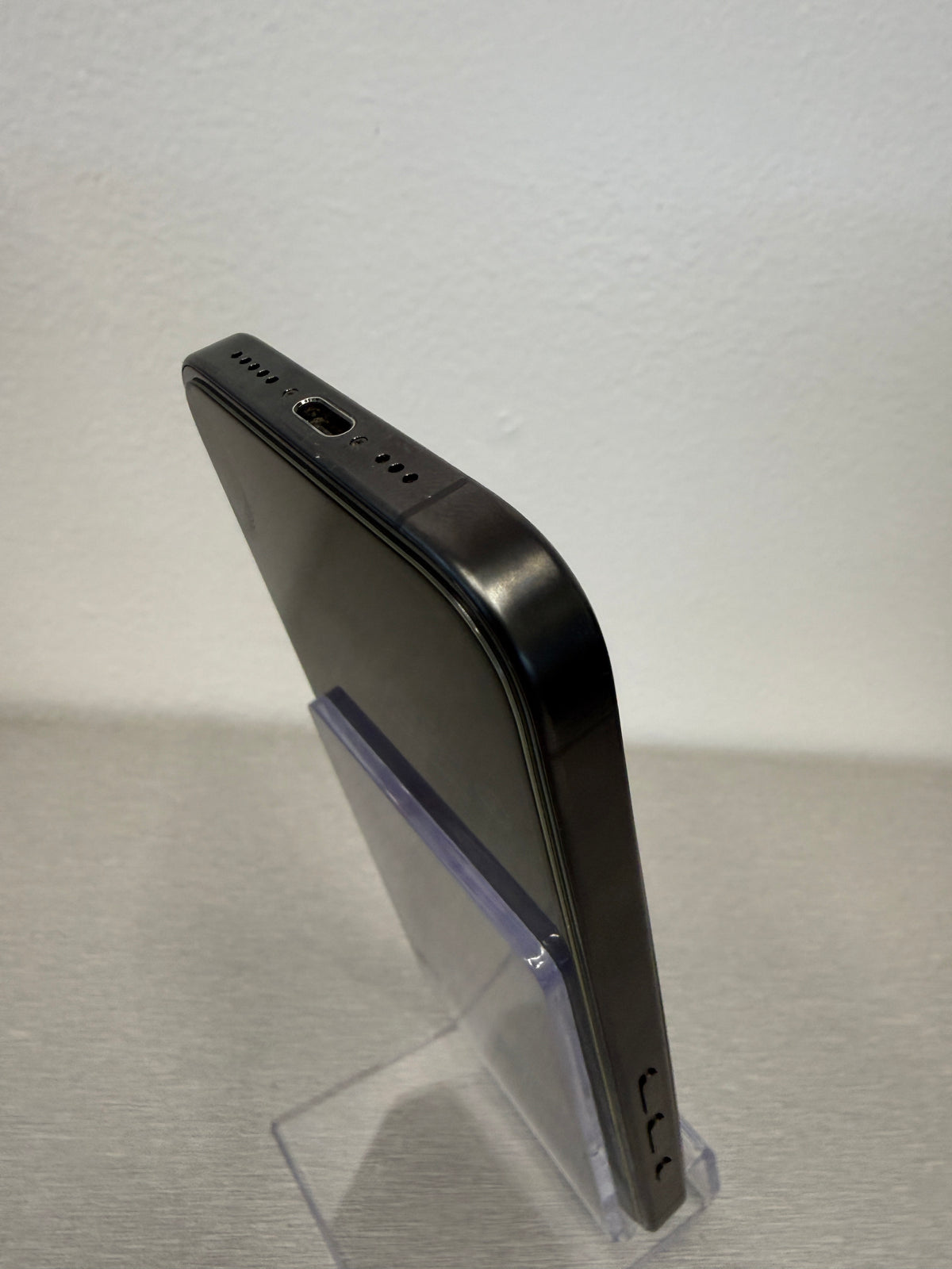 iPhone 15 Pro 256GB - Black - Pre-owned