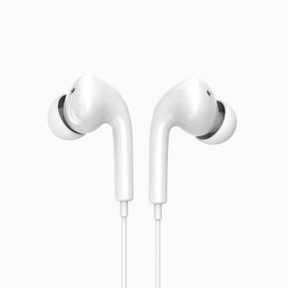 Close-up of the white silicone-tip earbuds of PISEN AP03 in-ear wired stereo earphones