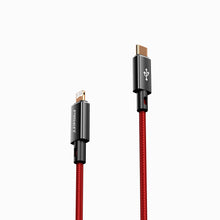 PISEN QUICK Platinum USB-C to Lightning braided cable 1m in red, close view of both connectors