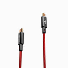 PISEN QUICK Platinum USB-C to USB-C braided cable 1m in red, close view of both USB-C plugs